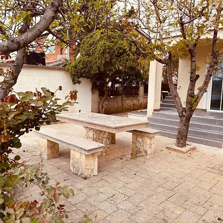Casa Mare Rtina Garten Zwei Baeder Eg Eksteriør billede